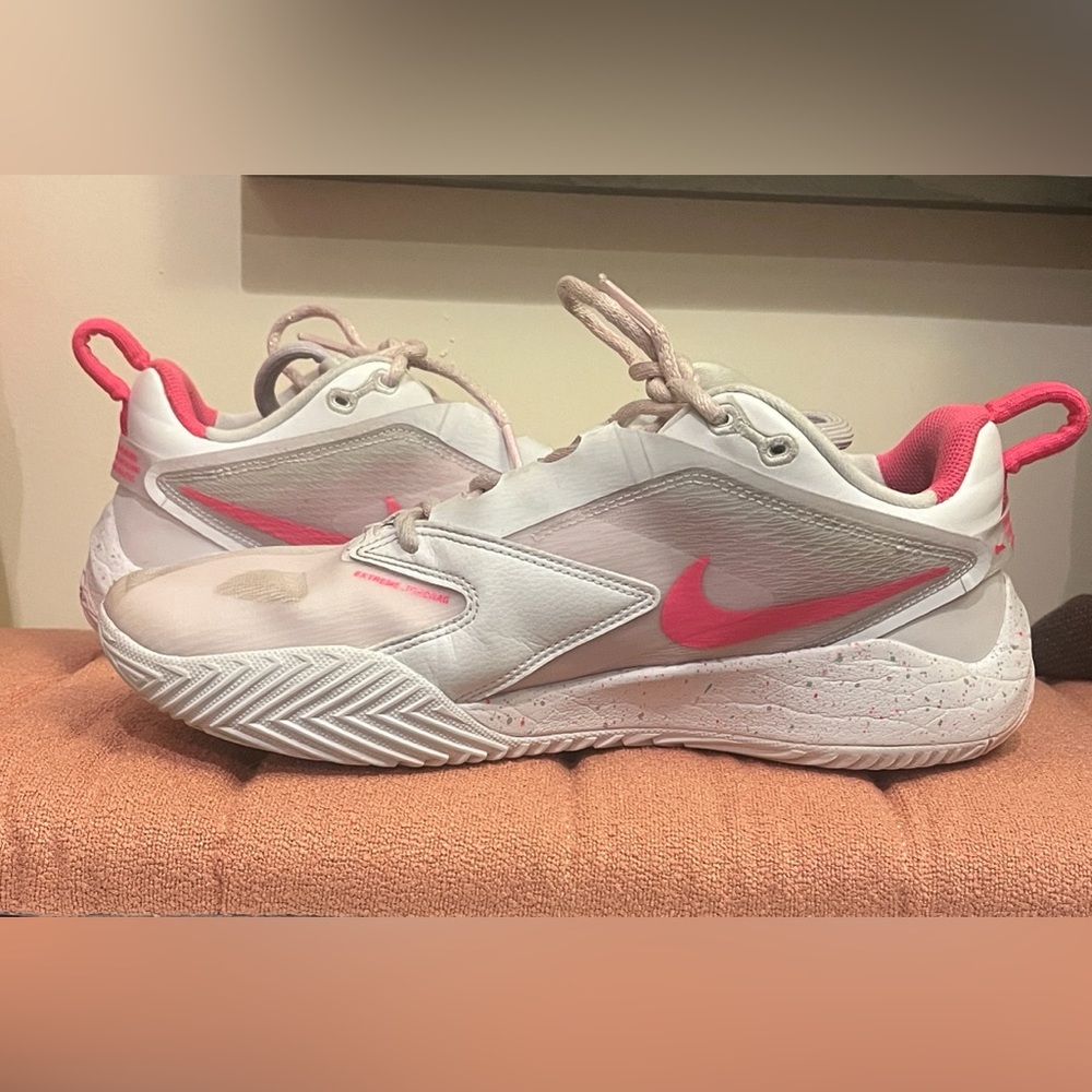 Nike Air Zoom Hyperace 3 SE Volleyball Shoes - White/Hyper Pink/Mint Foam